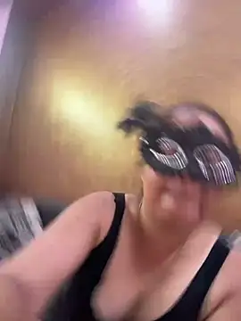 Curvy_GX webcam