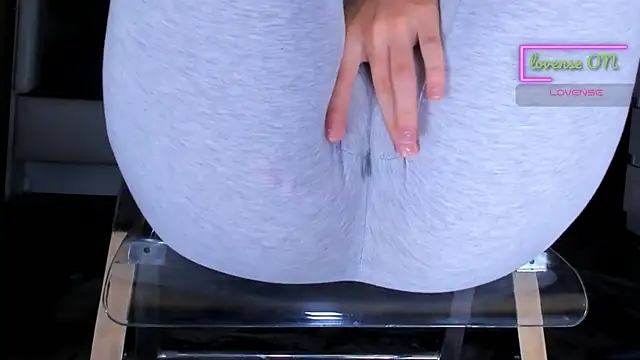 Cameltoe_squirt_inPants webcam