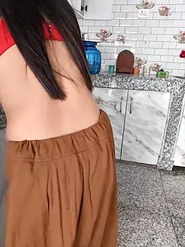 Shalu_G webcam