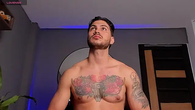 camilohotxx_ - Camilohotxx_'s free webcam - UK Sex Cams