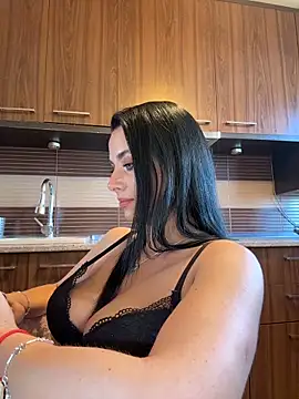 Hotmomcheckk_