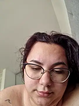 NeferaBabe webcam
