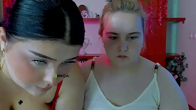 amanda_striking webcam