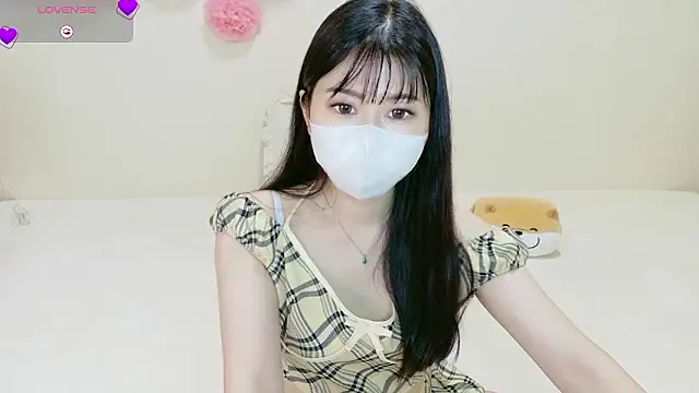 Mila_Velvet_LIVE webcam