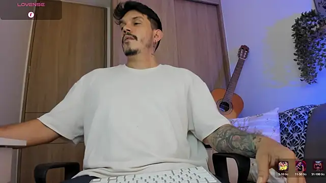 alejandro_stark webcam