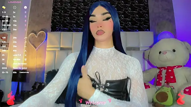 Baby_Aliz live cam on StripChat