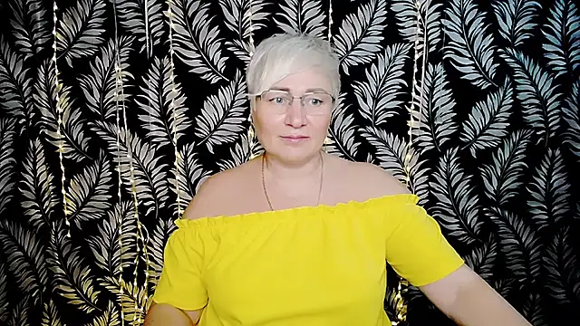 Olivia_playful live cam on StripChat