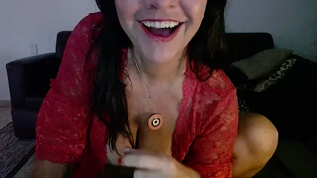 Lindagoddess75 webcam