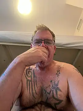 Caesar_Baxter live cam on StripChat