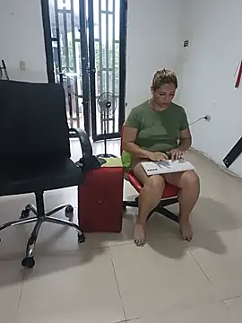 hotandfierylatinos2023 webcam