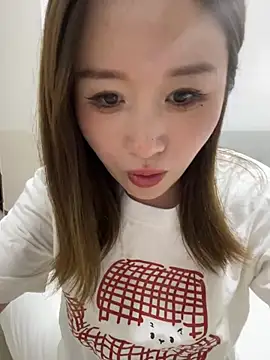 qin205205 Live Webcam on Stripchat