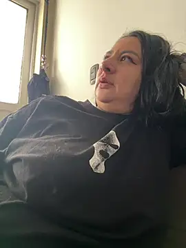 Abril_Luv webcam