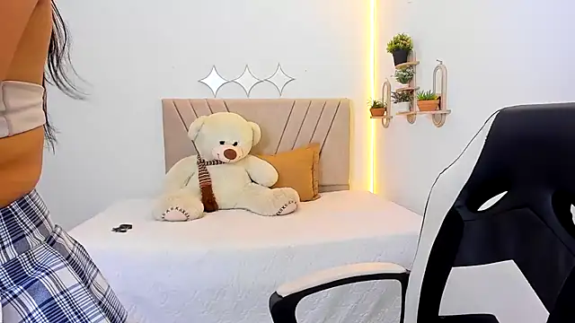 zara_cute webcam