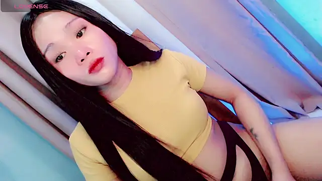 Littleslutty_baby live cam on StripChat