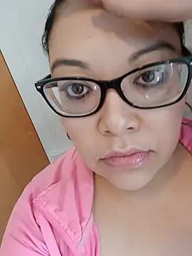 Jazzythorn88 live webcam