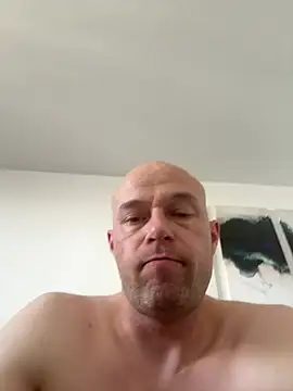 BisexualMen1993 live sex cam