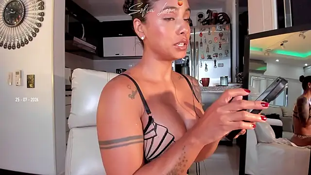 sofiasexhot