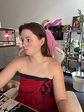 sweetest_pie live cam on StripChat