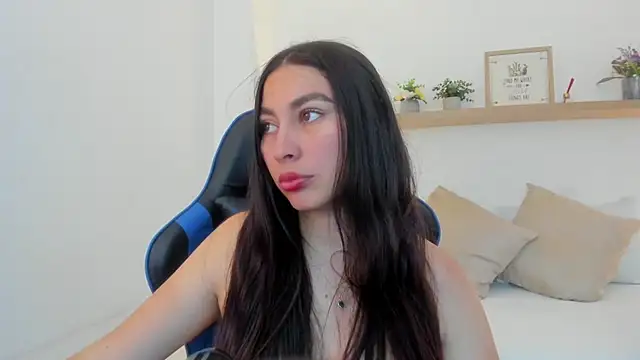 bella_99_ webcam