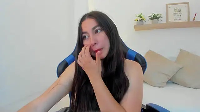 bella_99_ webcam