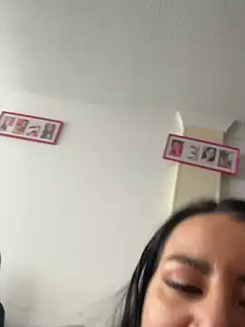 Abril_Luv webcam