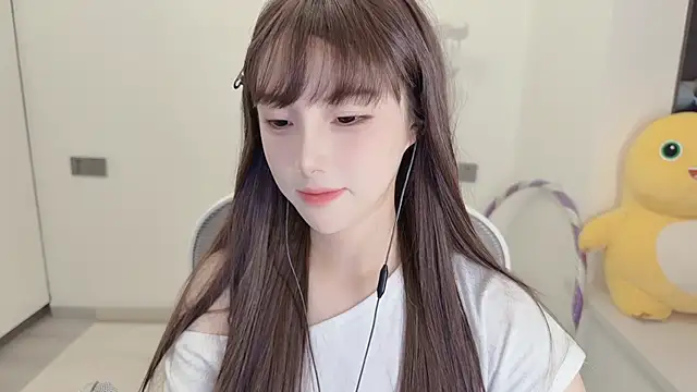holo_love live cam on StripChat