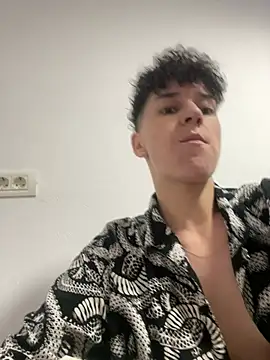 jessyadoryx (F young) - Happy birthday King 🤍