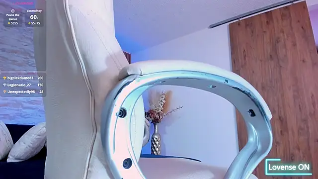 ANGIE-SMITH webcam