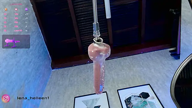 lena_helleen (F milf) - nipple clamps