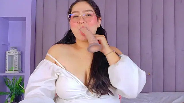 AmatistaSky__ live cam