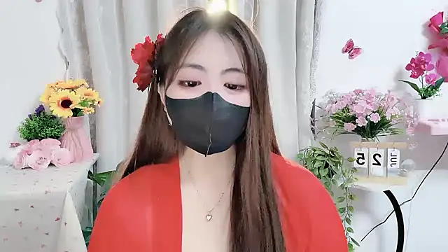 mij-uwuu - MIJ-Uwuu's free webcam