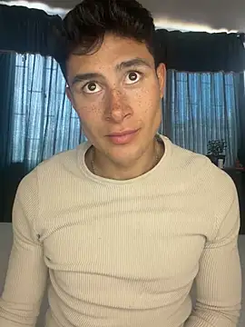 AustinJones_ live cam on StripChat