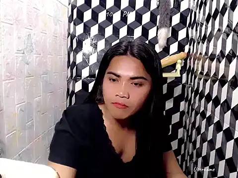 Midnightsnack88 live cam on StripChat