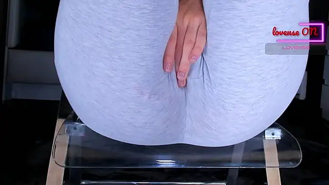 Cameltoe_squirt_inPants live webcam