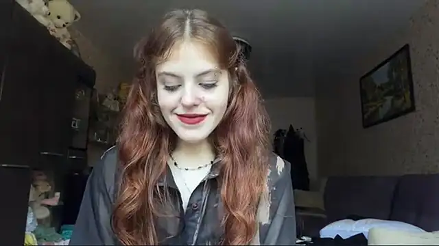 BuzzingRaid live cam on StripChat