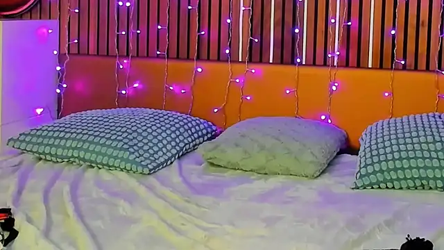 AshleyNova21 webcam