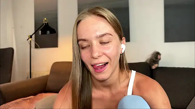 DanikaMory live sex cam