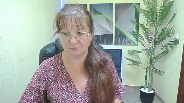 VanessaHotts webcam