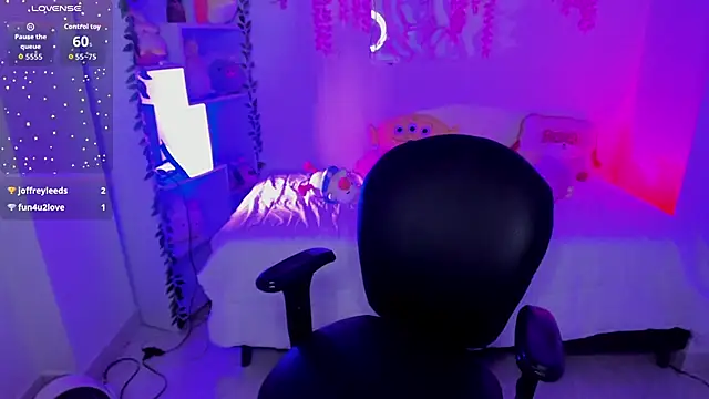 cat_kitty18_ webcam