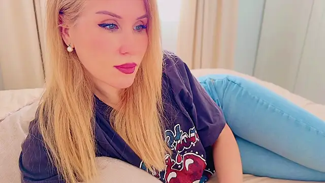 Myassistant live webcam show
