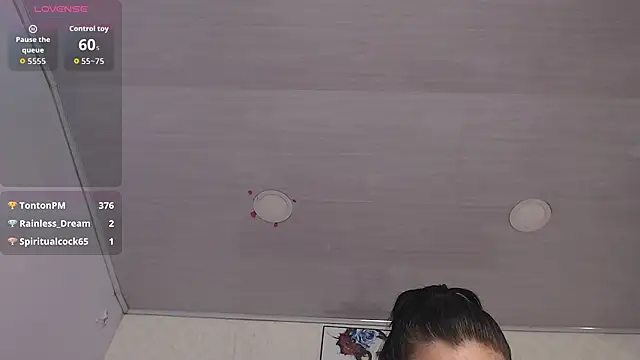 AriannaAdames webcam