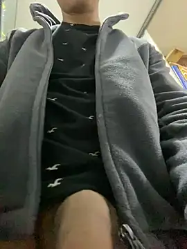 flacohot6 (M young) - Me masturbo en el trabajo