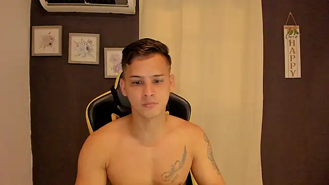 sexy_andres01 live cam on StripChat