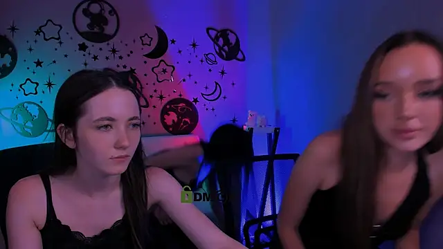 bella_dorn (G teen) - show panties