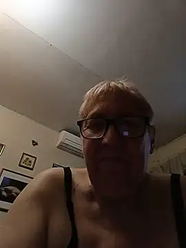Molli1408 webcam