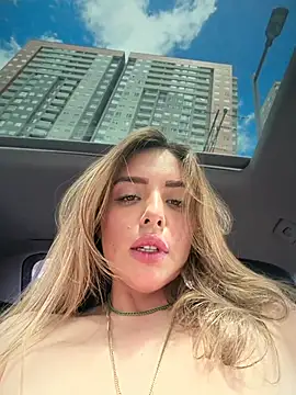 Alirawrz webcam