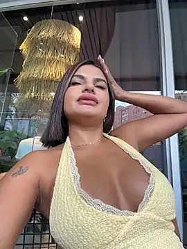 Irina_Velvett webcam