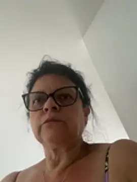 Sharongirl07 live cam on StripChat