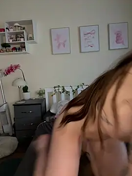 ValenciaTheVixenXX webcam