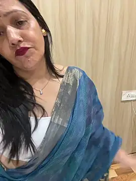simmy14321 (F milf) - Hyyy Guys
